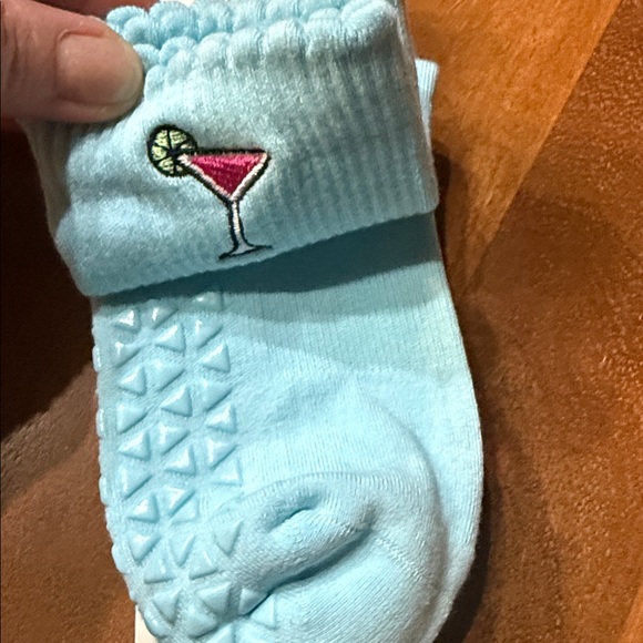 Aria is for ankle and you! 💋💋💋cute Blue Grip Socks - Picture 2 of 3